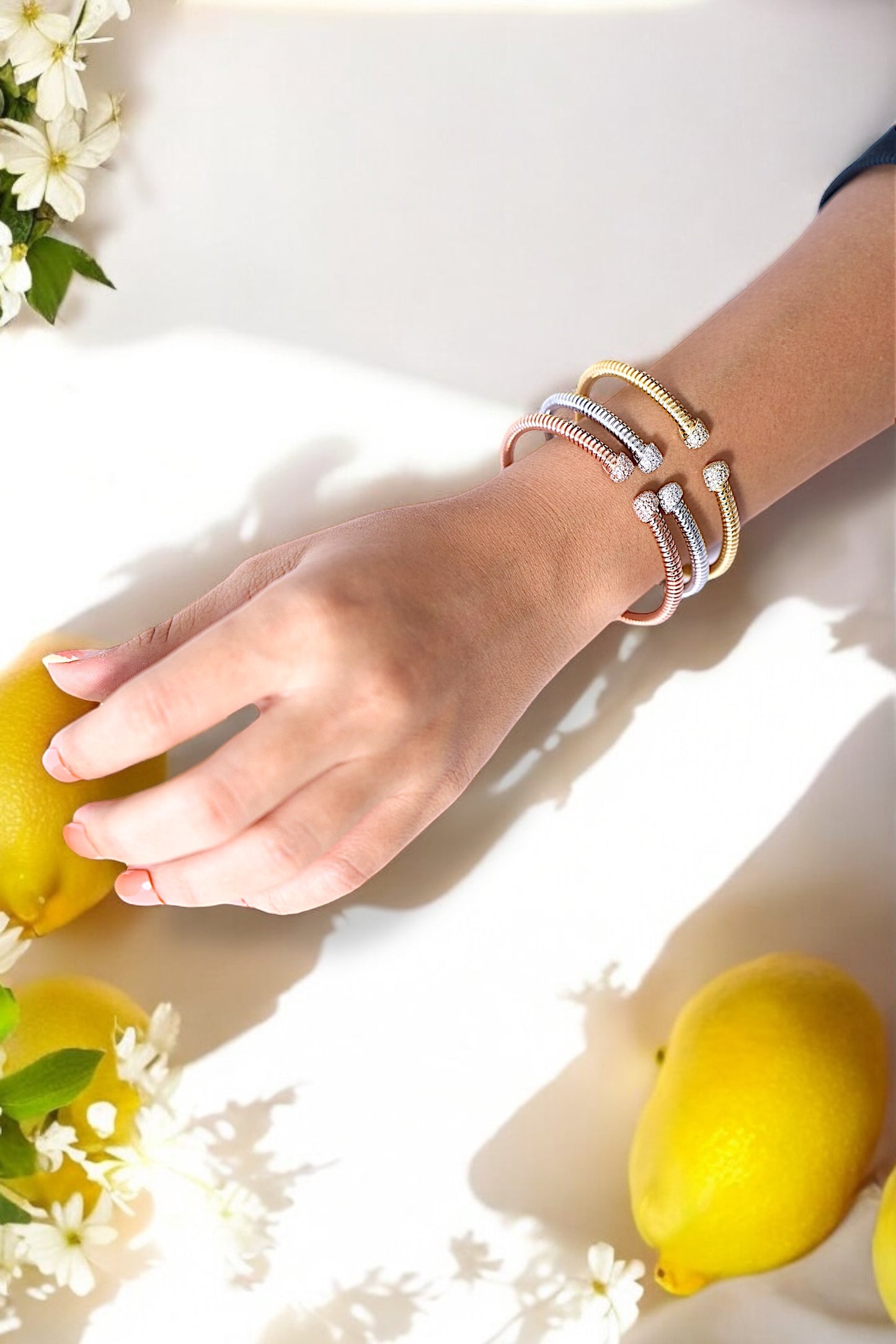 LUMO COIL CUFF
