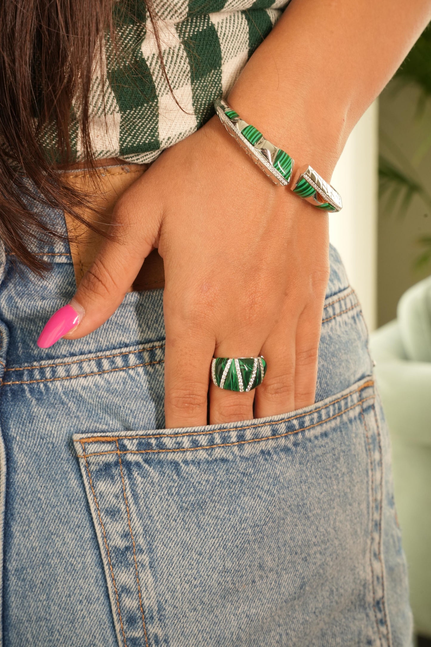 MALACHITE EDGE