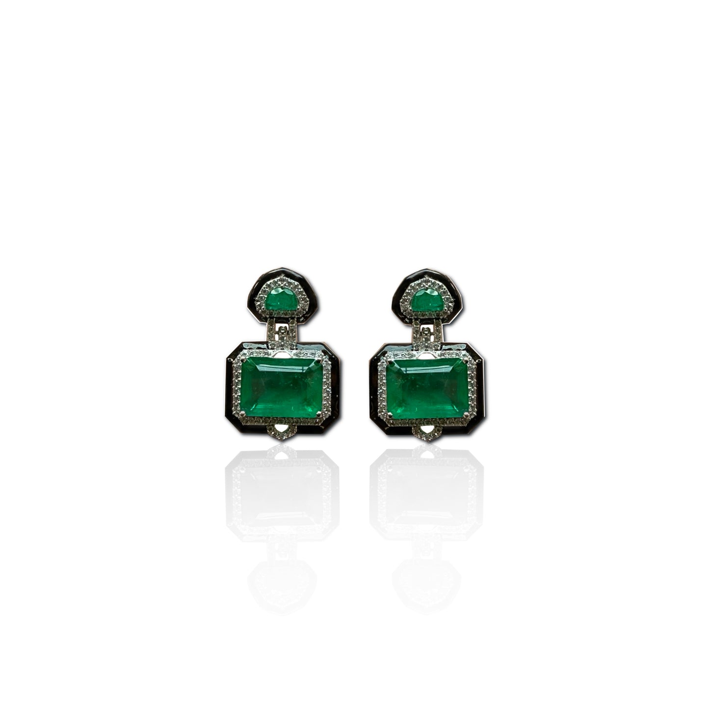 GREEN VELVET