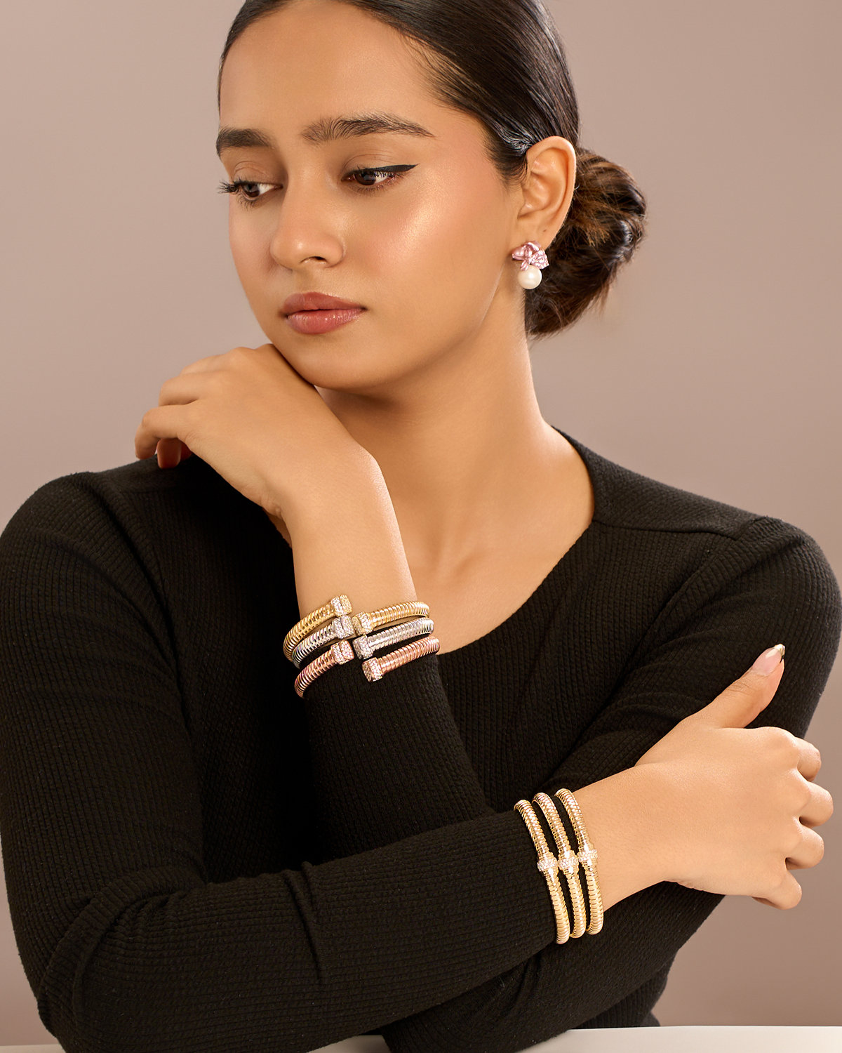 BANGLES & BRACELETS